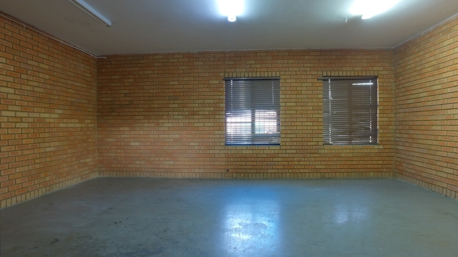 Commercial Property for Sale in Waterval East North West